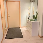 Center Raua With Balcony Apartamento *