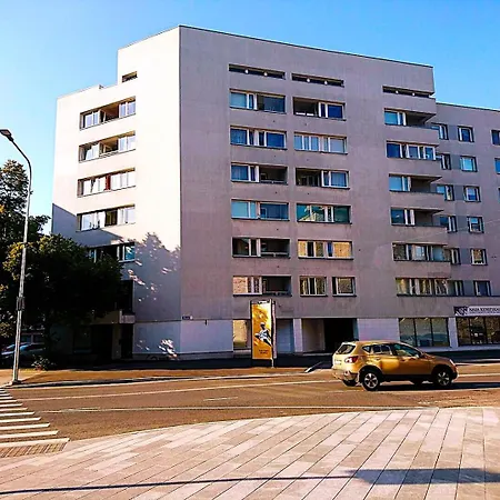 Center Raua With Balcony Apartment