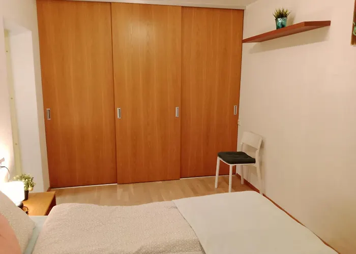 شقة Center Raua With Balcony