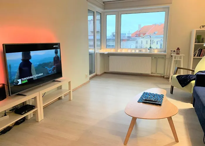 Center Raua With Balcony شقة